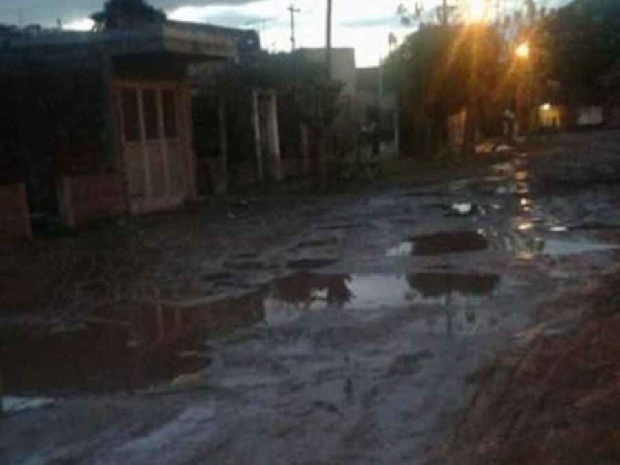 Bronca en una calle de La Plata donde viven personas con discapacidad motriz