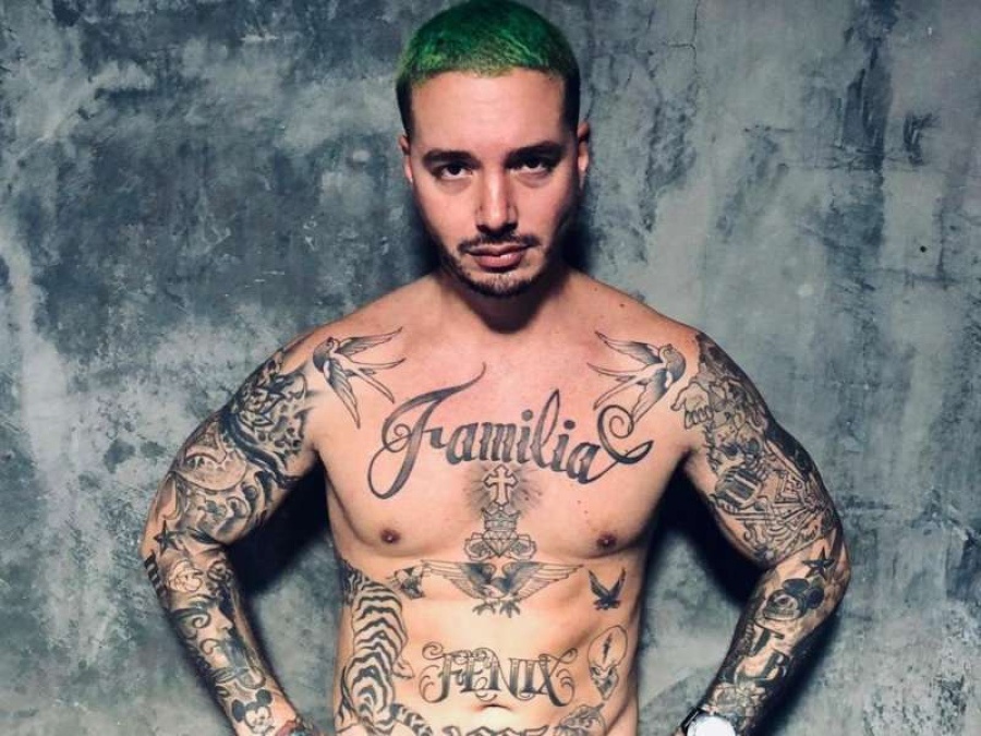 J Balvin mostró su pasado con ”kilitos de más”