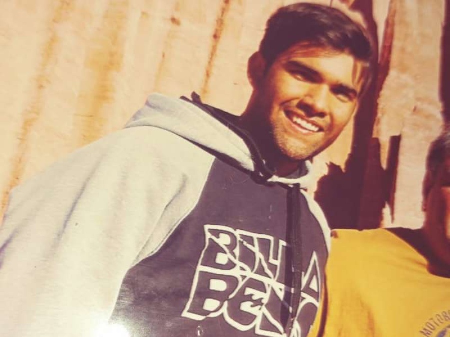 Joven escapó de La Plata, lo golpearon en Mar del Plata y pudo volver por gestos solidarios