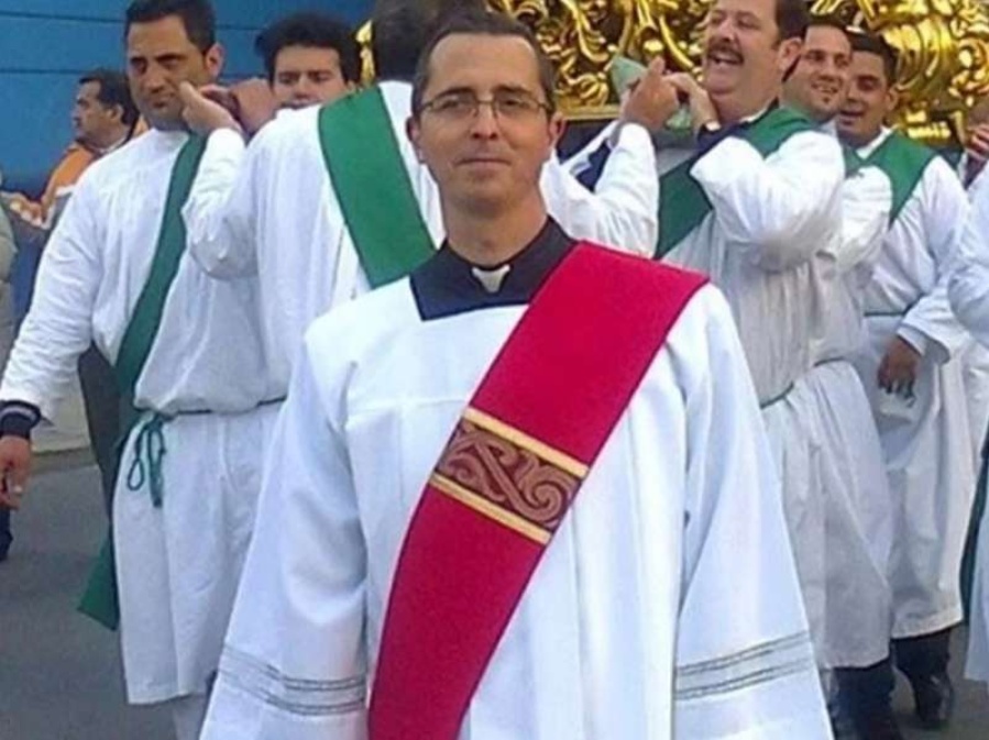 Detuvieron a dos jóvenes por el crimen del diácono Guillermo Luquín