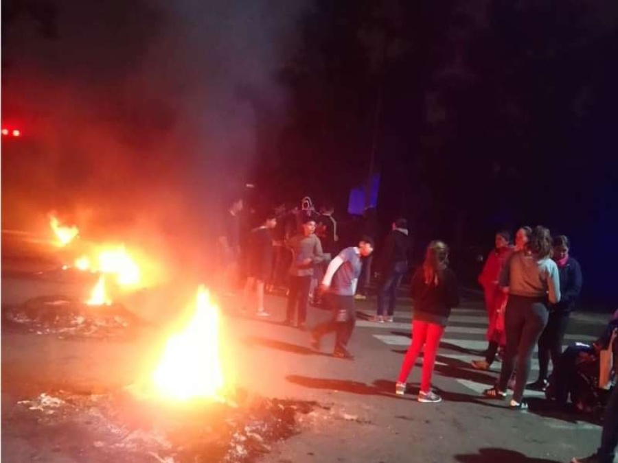 ”Nos prometieron grupos electrógenos, pero nunca volvió la luz”