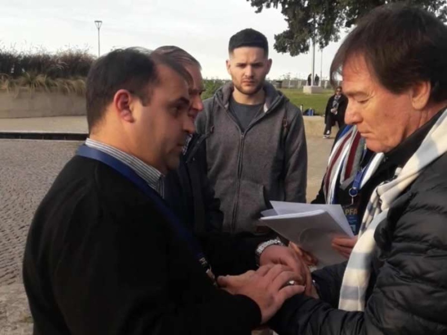 Arrestaron a un funcionario que tenía 650.000 dólares en cuentas en el exterior