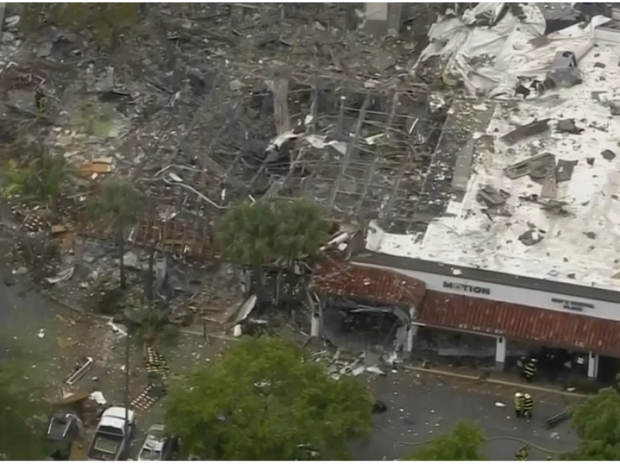 Explotó un shopping en Florida y hay varias personas heridas