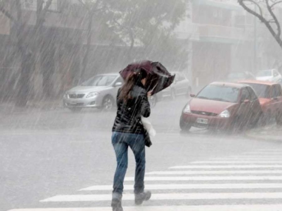 En Villa Elvira cayeron casi 100 milímetros de agua en solo 24 horas