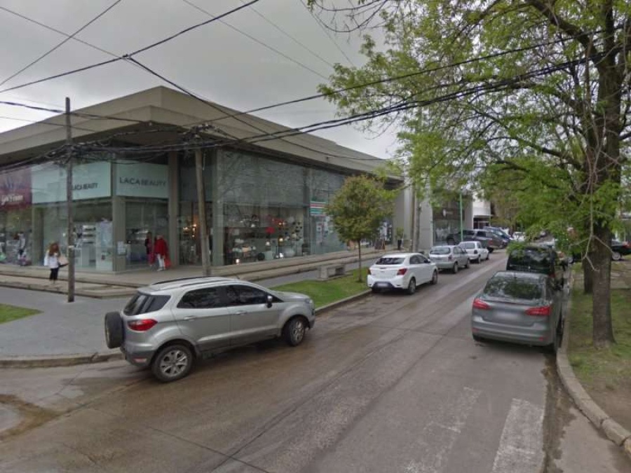 Una comerciante de City Bell espera ”agazapada” a una mechera que ya le robó dos veces