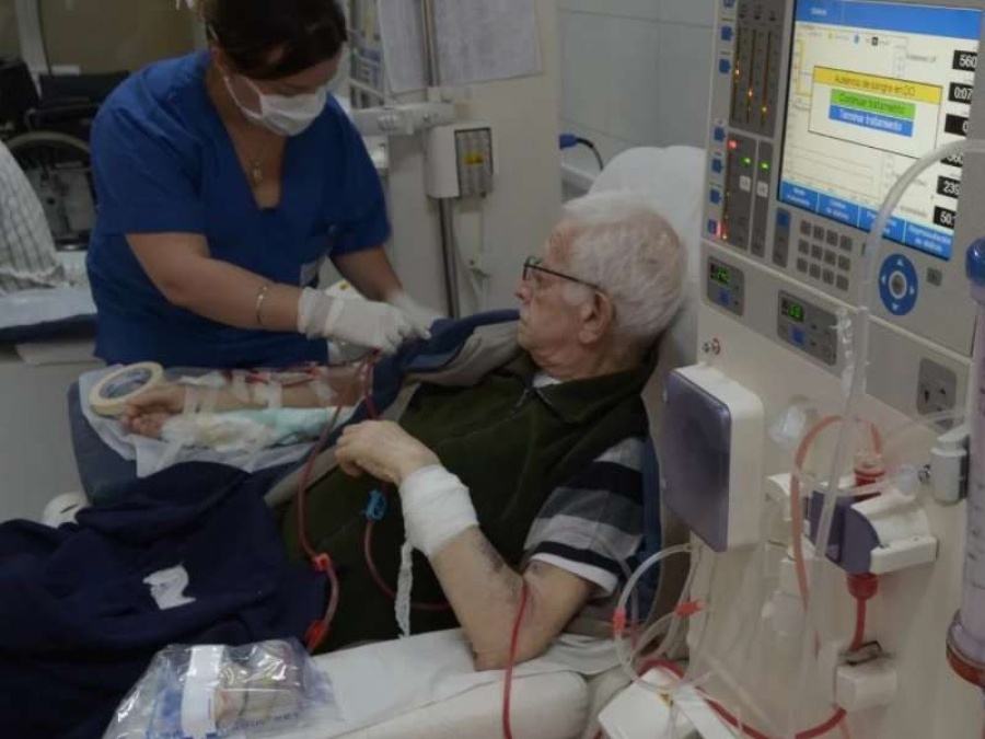 Los pacientes de Pami no tendrán nefrólogos desde el lunes