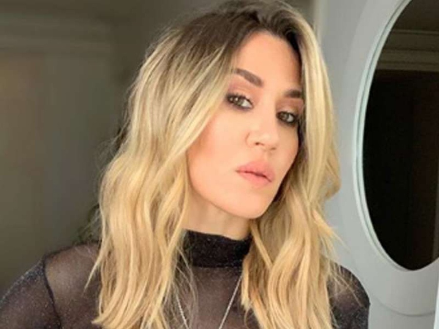 Una ambulancia chocó a Jimena Barón