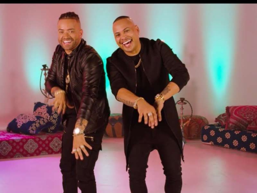 Nacho y Tito el Bambino presentaron ”La vida es una sola”