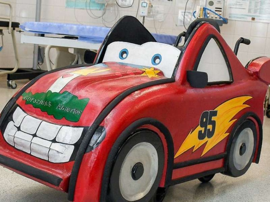 Presos donaron una silla de ruedas para el Hospital de niños de La Plata