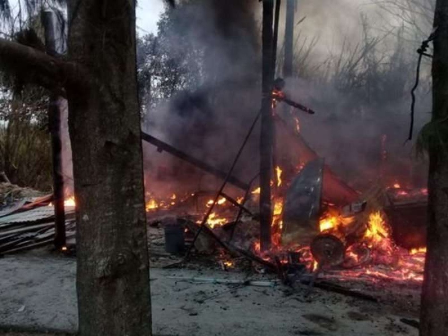 Una familia pide ayuda porque perdió todo tras un incendio que destruyó su hogar