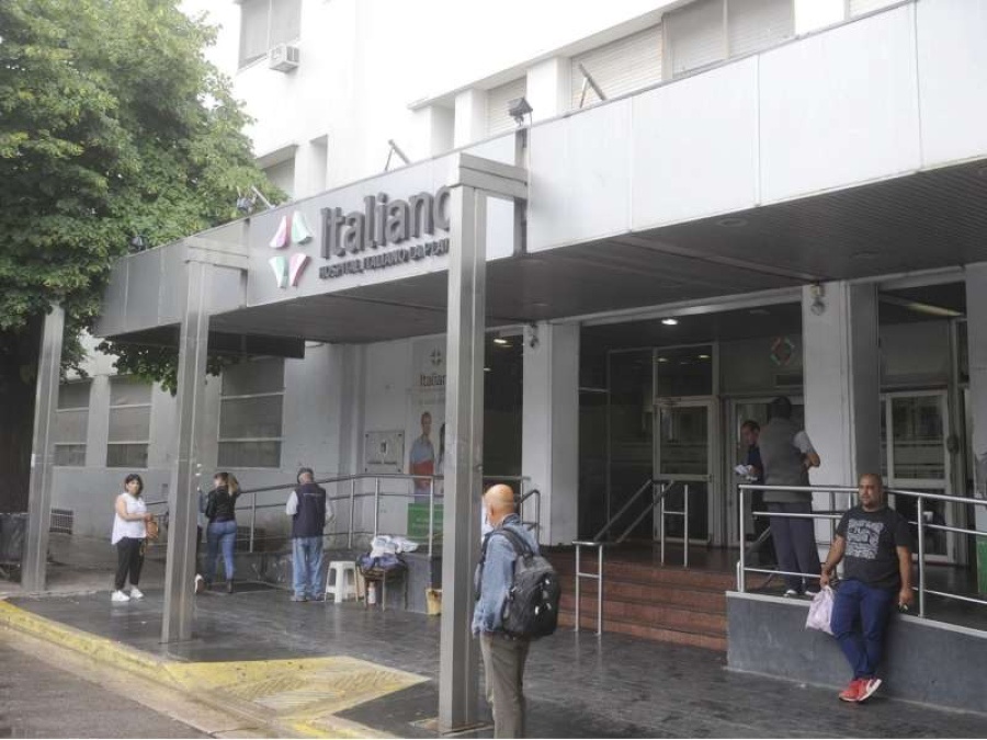 Un hombre borracho atropelló a un agente municipal de La Plata