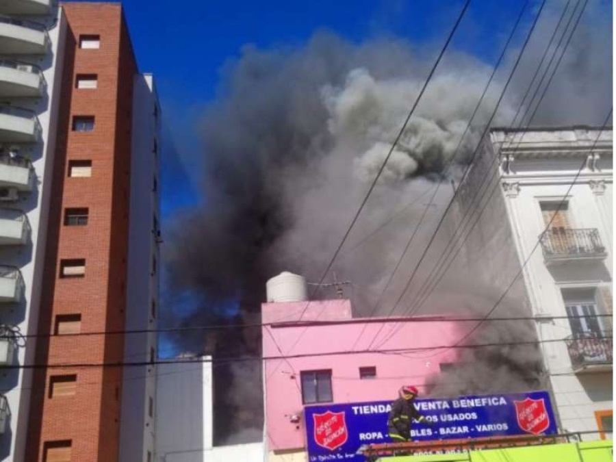 Se incendió el depósito del ejército de Salvación 