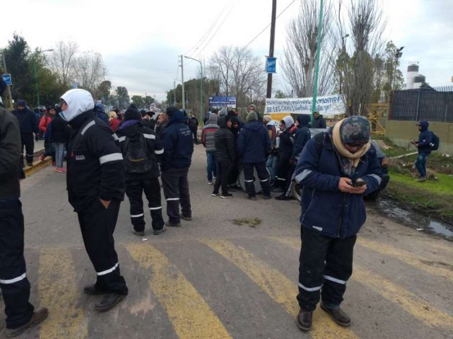 UOCRA: Un mail revela que la intervención de Vergara firmó acuerdos ”truchos” dentro de YPF