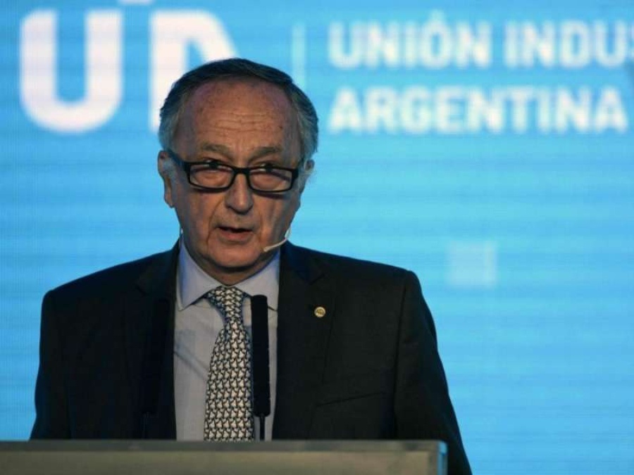 Acevedo, presidente de la UIA: ”Las empresas que no pueden pagar el bono, no van a pagar”
