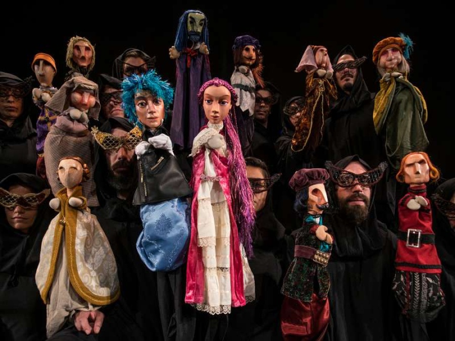 Con entrada libre y gratuita, el Teatro Cine Victoria de Berisso albergará al grupo de titiriteros y su adaptación de Romeo y Julieta 