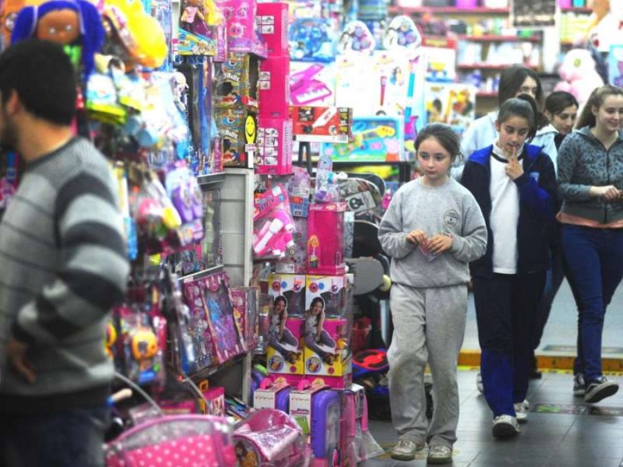 Los empleados de Comercio cobrarán el bono de 5.000 pesos en cinco cuotas