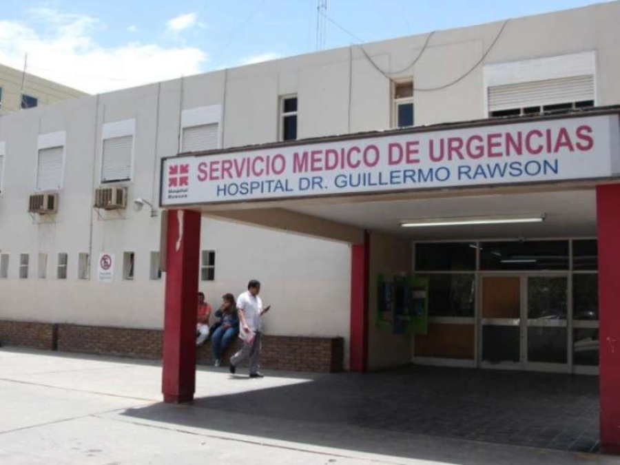 San Juan: jugaba a lanzar a la bebé por el aire, se golpeó con el ventilador de techo y murió