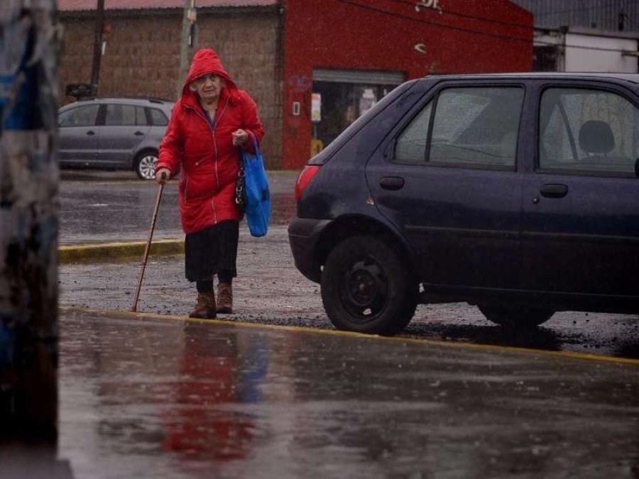Villa Elvira lideró el ranking de los barrios con más caída de agua por la tormenta