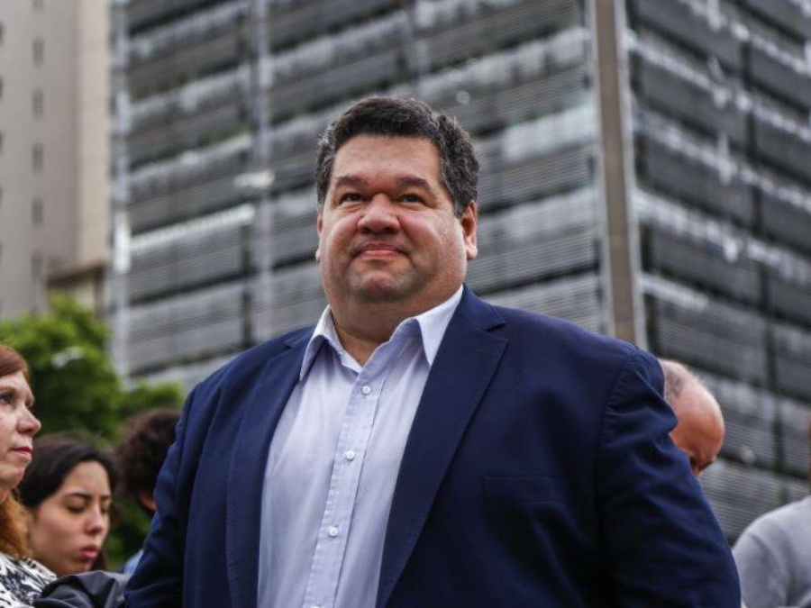 Nedela: ”Cagliardi quiere hacer de Berisso una dependencia de Ensenada, y gobernarnos fuera de la ciudad”