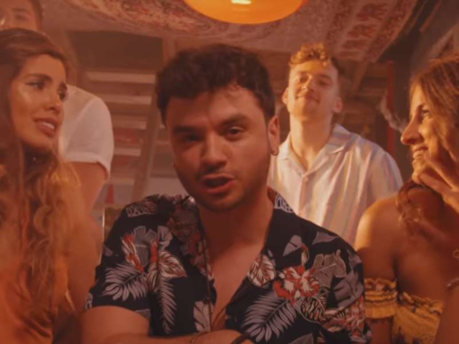 Dame 5 y Agustín Casanova presentaron ”Picoteo”