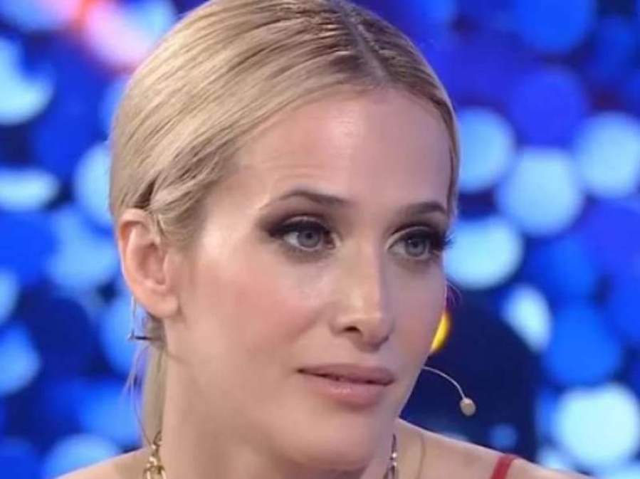 El ex marido de Julieta Prandi violó la restricción perimetral