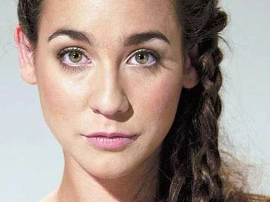 Daniela Herrrero nos presenta ”Raíz”