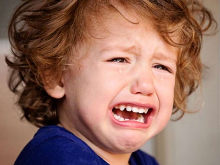 Pegarle ”chirlos” a tus hijos puede causarles depresión y trastornos mentales