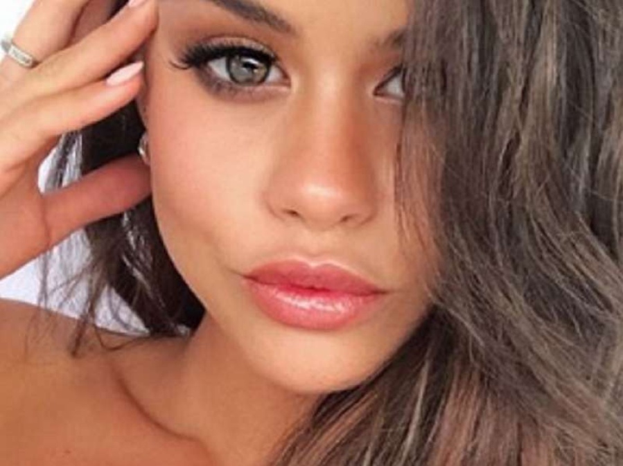 ¡María del Mar se desnudó en la tapa de Playboy!