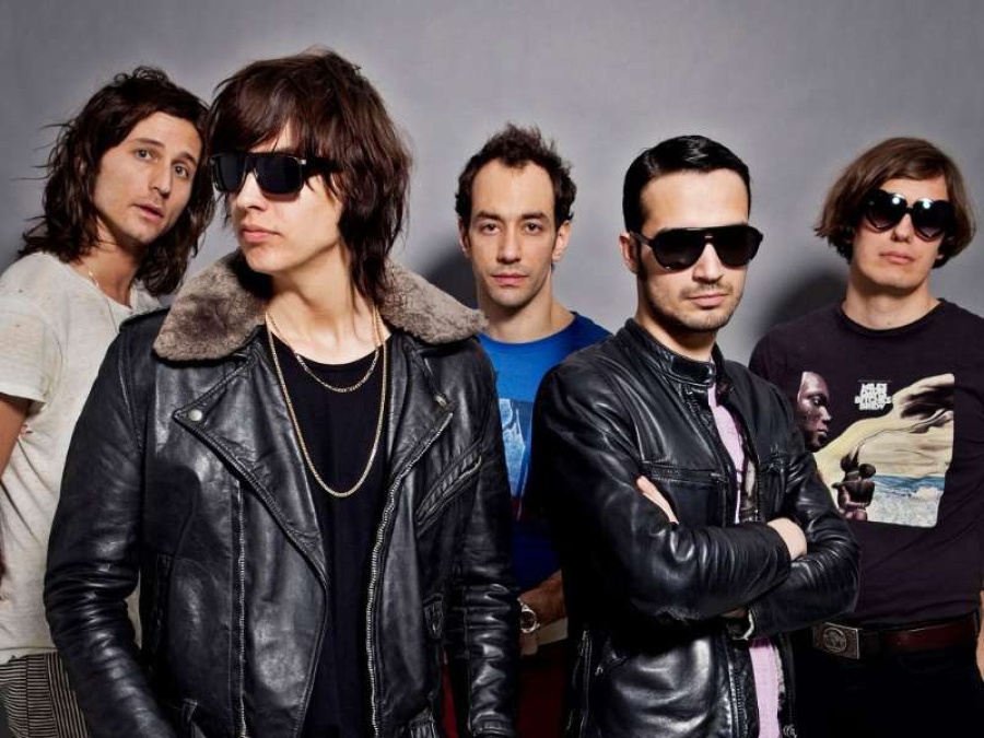 The Strokes presentó 'Brooklyn Bridge To Chorus'