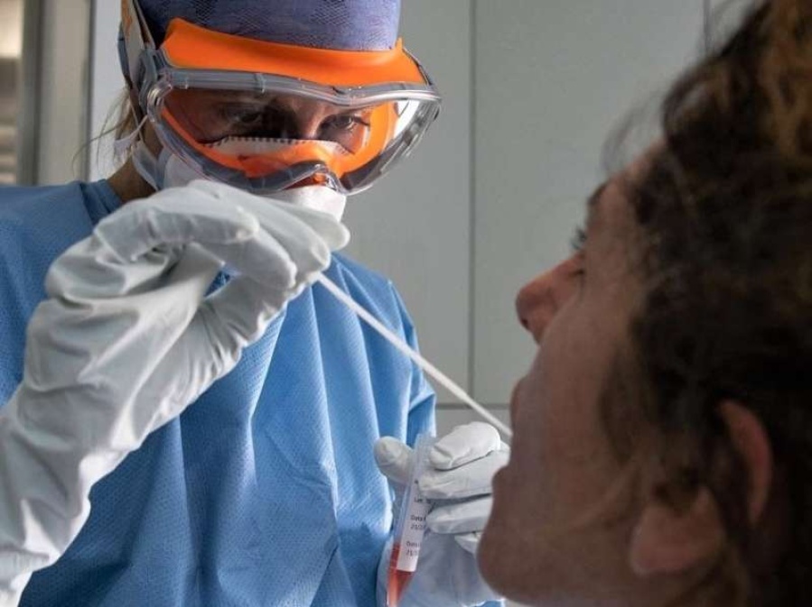 Nuevos síntomas del coronavirus: dificultad para hablar o para moverse