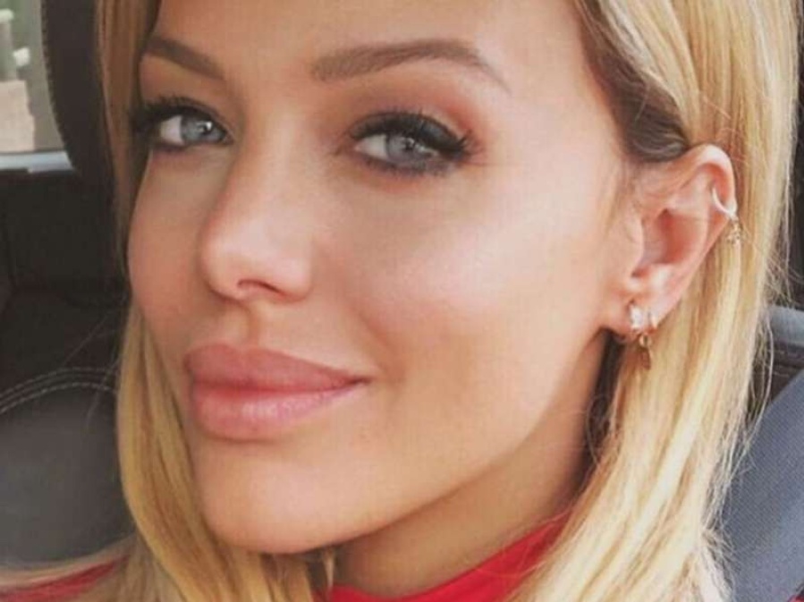 Evangelina Anderson bailó el hitazo del momento... ¡con sus tres hijos!