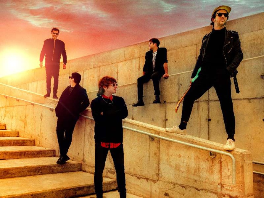 Turf presenta el videoclip oficial de ”Voy dejando atrás” 