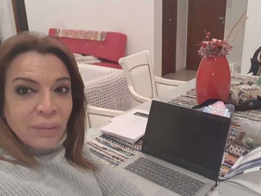 Lizy Tagliani mostró cómo le queda la malla enteriza... ¡súper cavada!