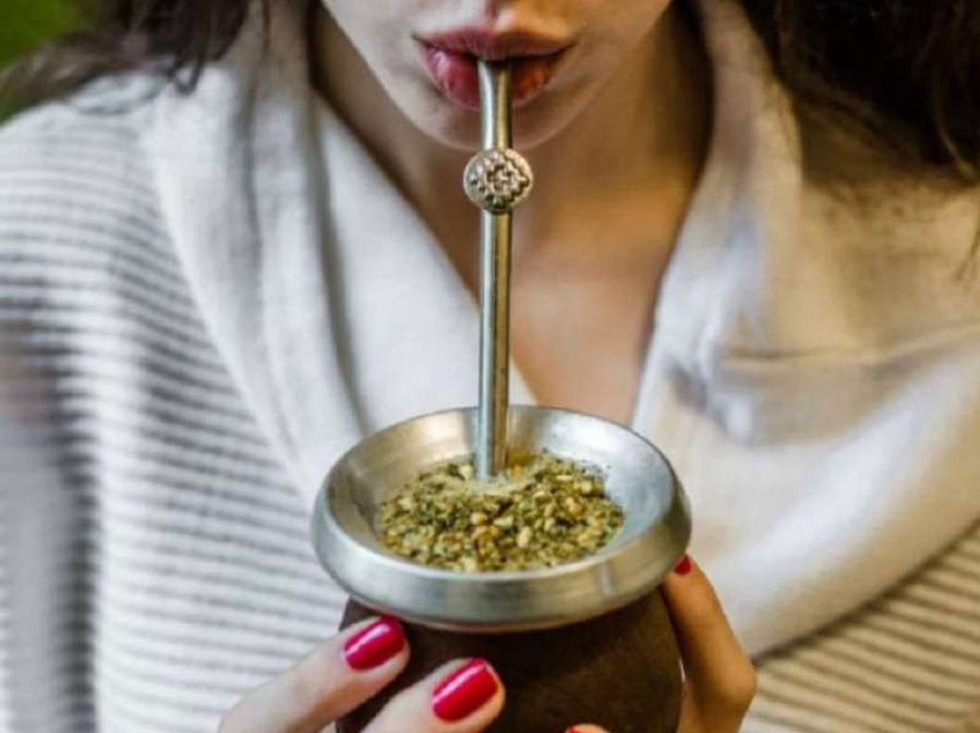 ¿Con quién extrañás tomar unos mates?