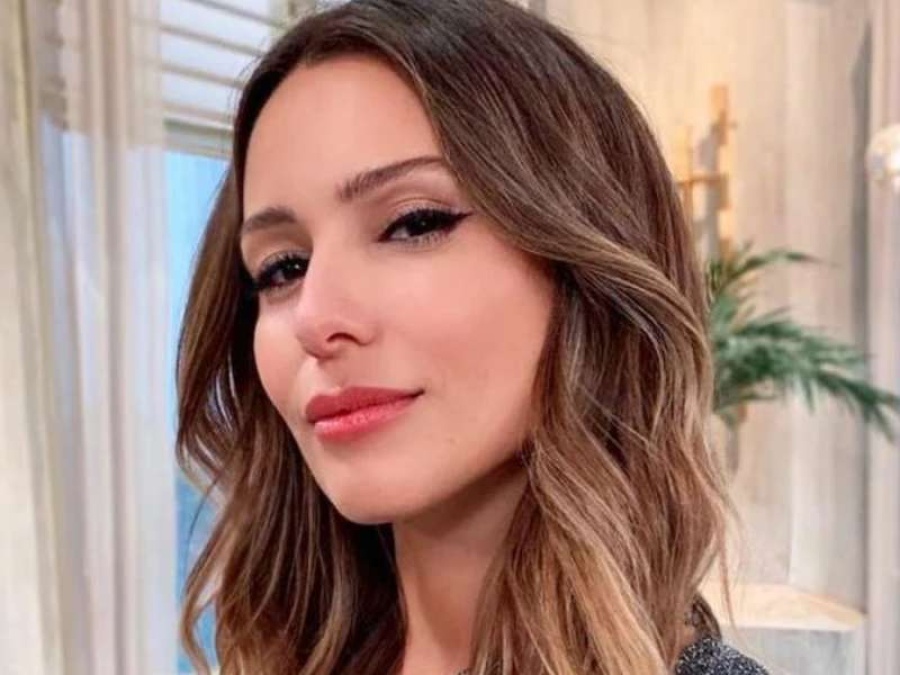 Pampita: ”A mi marido lo busqué en Google”