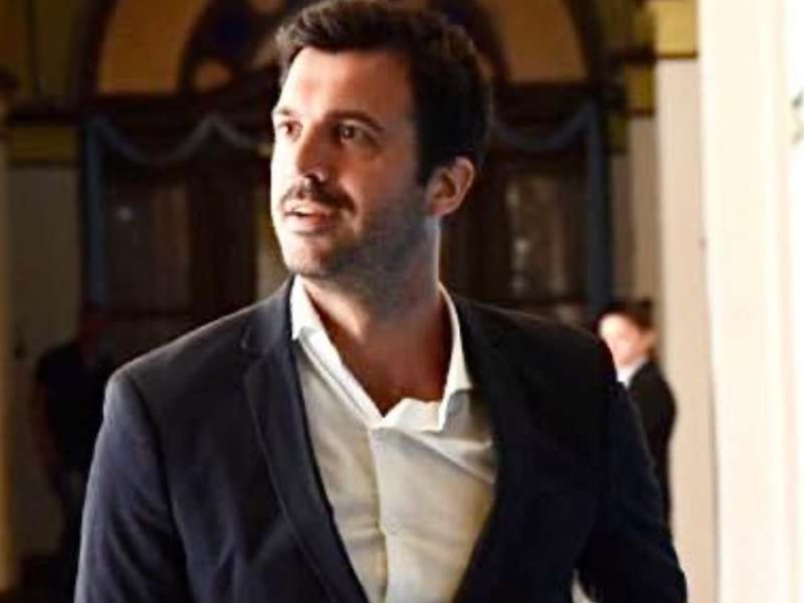 Matías Menestrina: el joven funcionario que logra que Julio Garro llegue a los más jóvenes