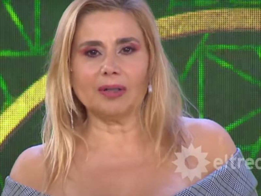 Andrea Politti lloró en vivo al cerrar el taller de ”Corte y confección” 