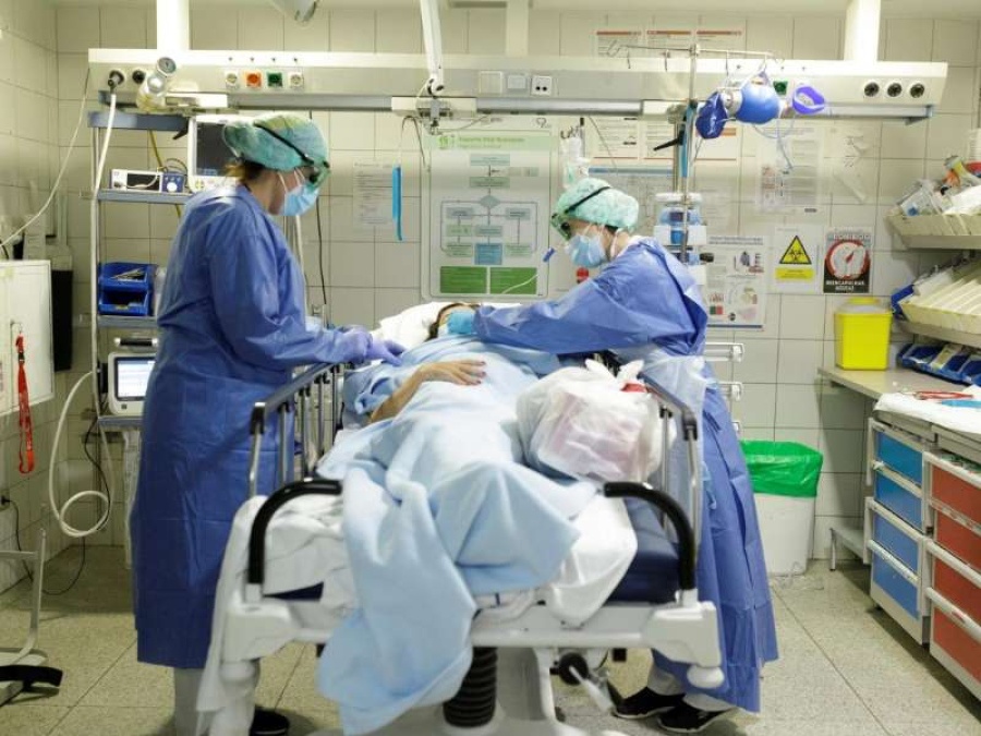 Para Navidad, podría haber 364.000 muertos por COVID-19 en la Argentina