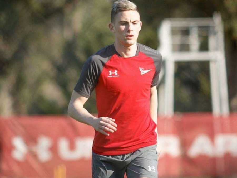  Nahuel Estévez se va de Estudiantes