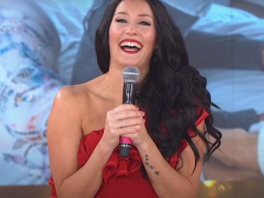 Mica Viciconte debutó en el Cantando y contró ”secretitos sexuales” con Cubero