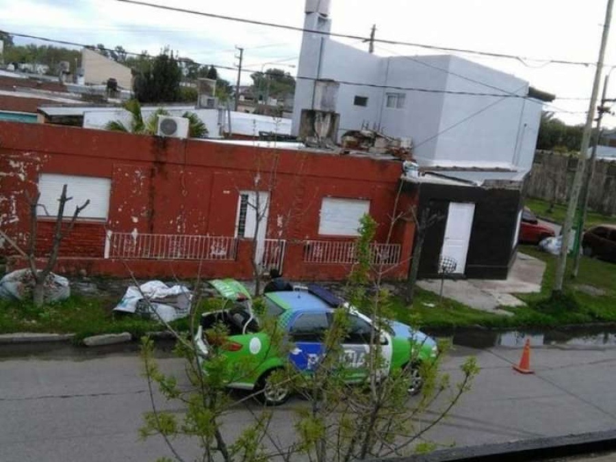 Hallaron un feto humano en Ensenada semicubierto por desechos