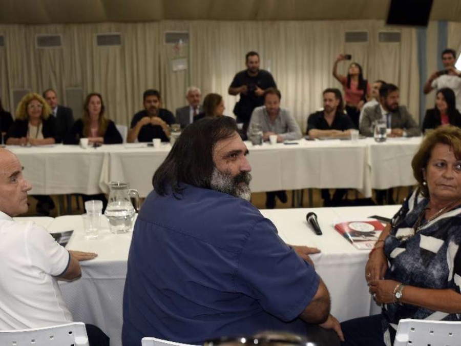 Semana a pura paritaria en la Provincia: este martes será la oferta salarial a los estatales y el jueves a los docentes