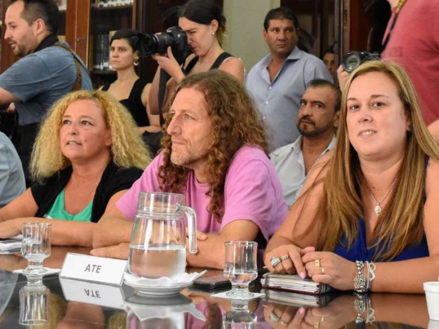 Provincia ofreció otro 10% a los trabajadores estatales y reunirse de nuevo en diciembre