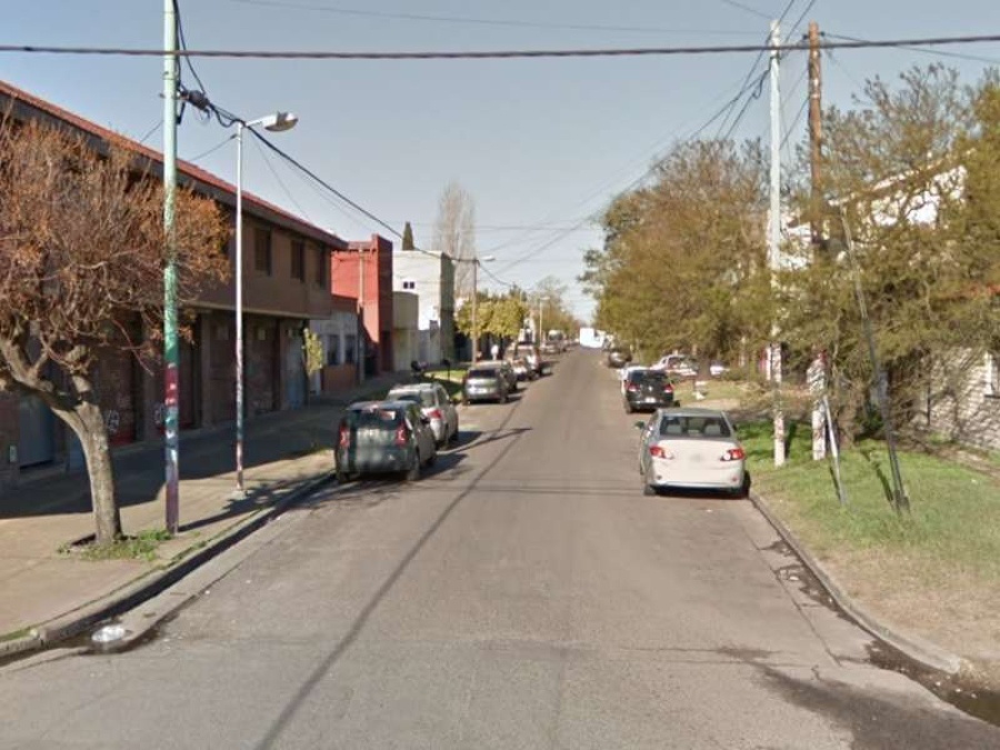 Falleció una mujer de 58 años en Los Hornos tras incendiarse su casa