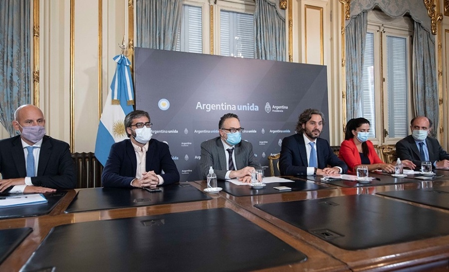 Lanzan créditos blandos para la renovación de las computadoras de los médicos del PAMI
