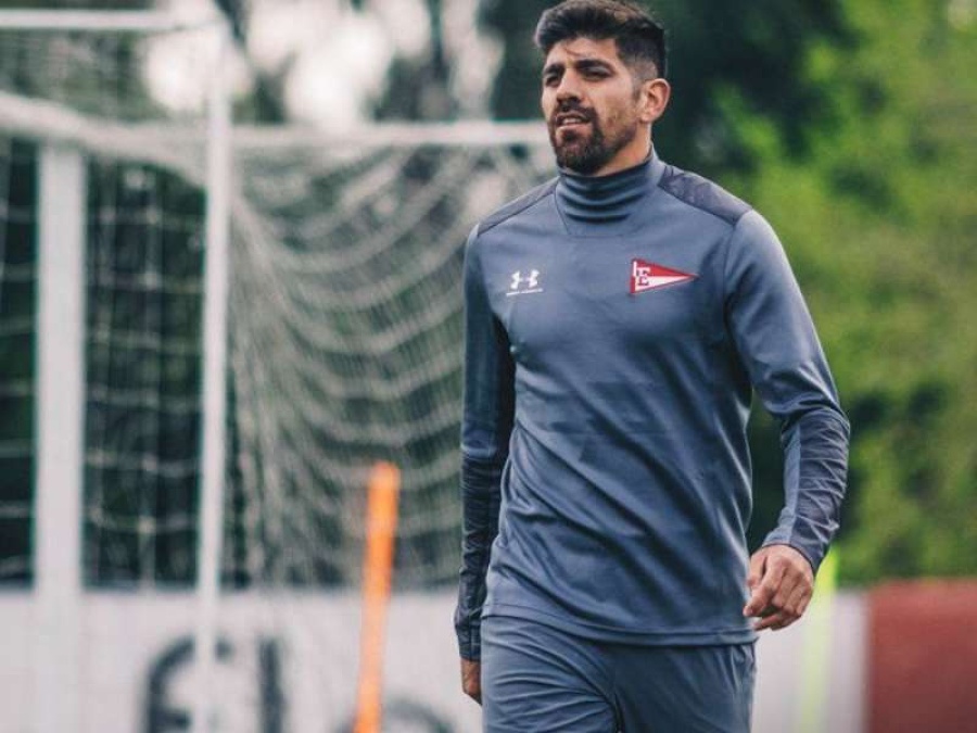 Estudiantes confirmó otro caso de coronavirus en su plantel 