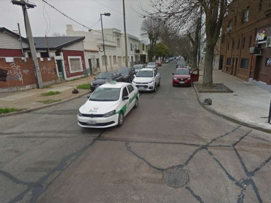 Dejó su moto en 9 y 68, se la llevaron y la recuperó a los 15 minutos