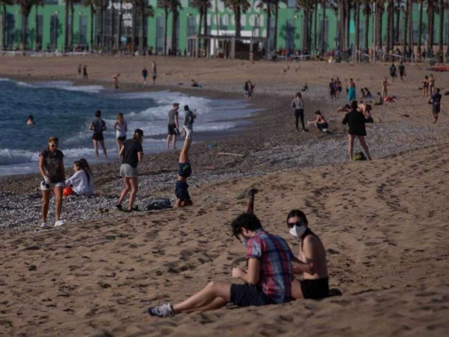 Por el COVID-19, habrá que usar barbijos en las playas de Chile 