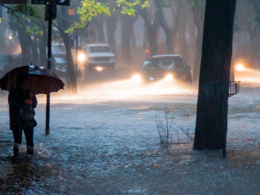 Hay alerta por la crecida del Río de La Plata