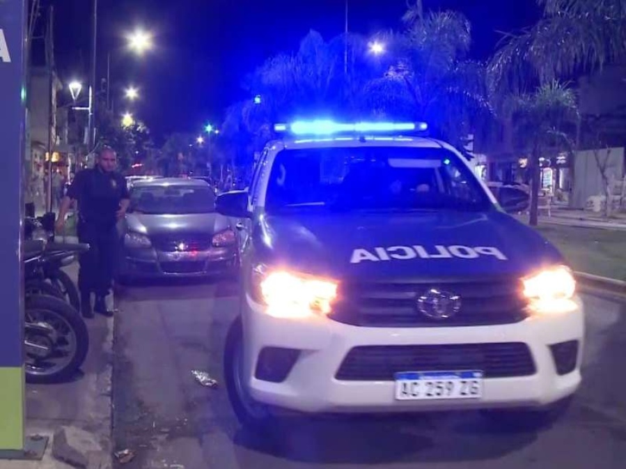 Secuestraron a un comerciante en Los Hornos y lo liberaron pagando en bitcoin: estuvo 5 días en cautiverio